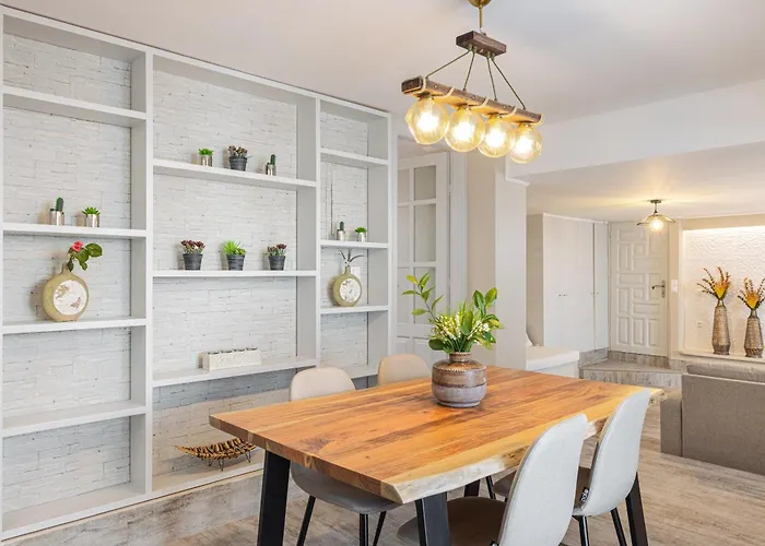 Pythagoreio Blue Street Apartment With Terrace